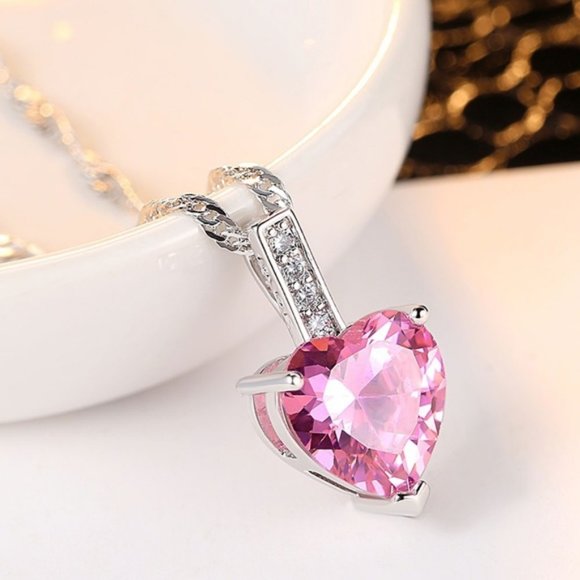 Beautiful Heart Pendant Pink Saphire Necklace New - Picture 4 of 7